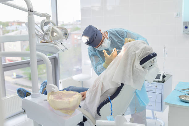 Best Emergency Tooth Extraction in Hicksville, NY